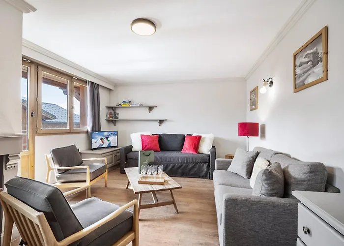 Appartement 75m² Avec Cheminee Proche Pistes, 3 Chambres, Pour 8 Personnes - Fr-1-640-65